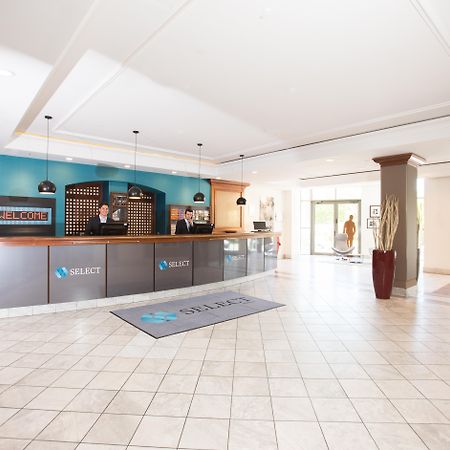 Garner Hotel Ruesselsheim By Ihg Esterno foto