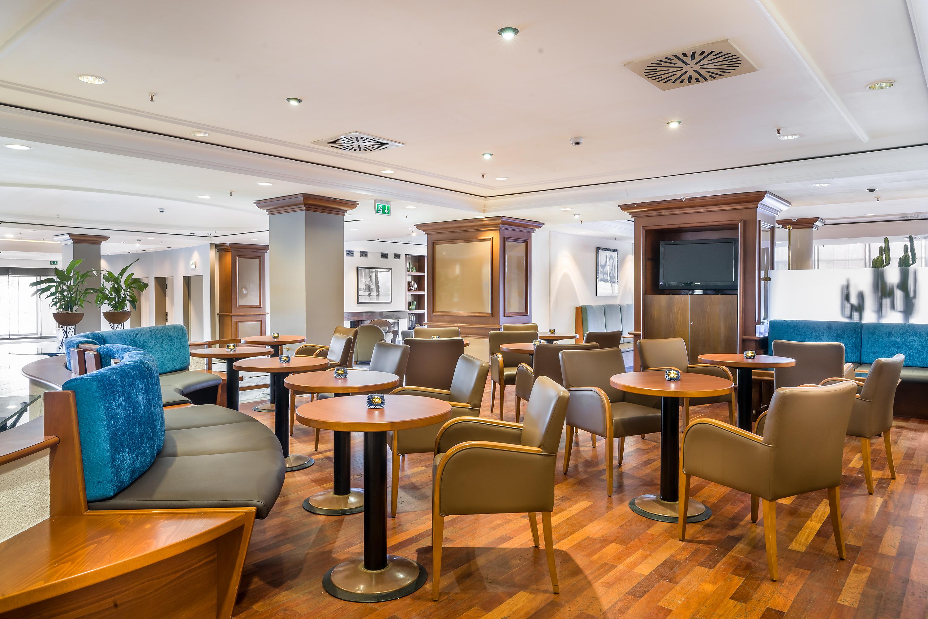 Garner Hotel Ruesselsheim By Ihg Esterno foto