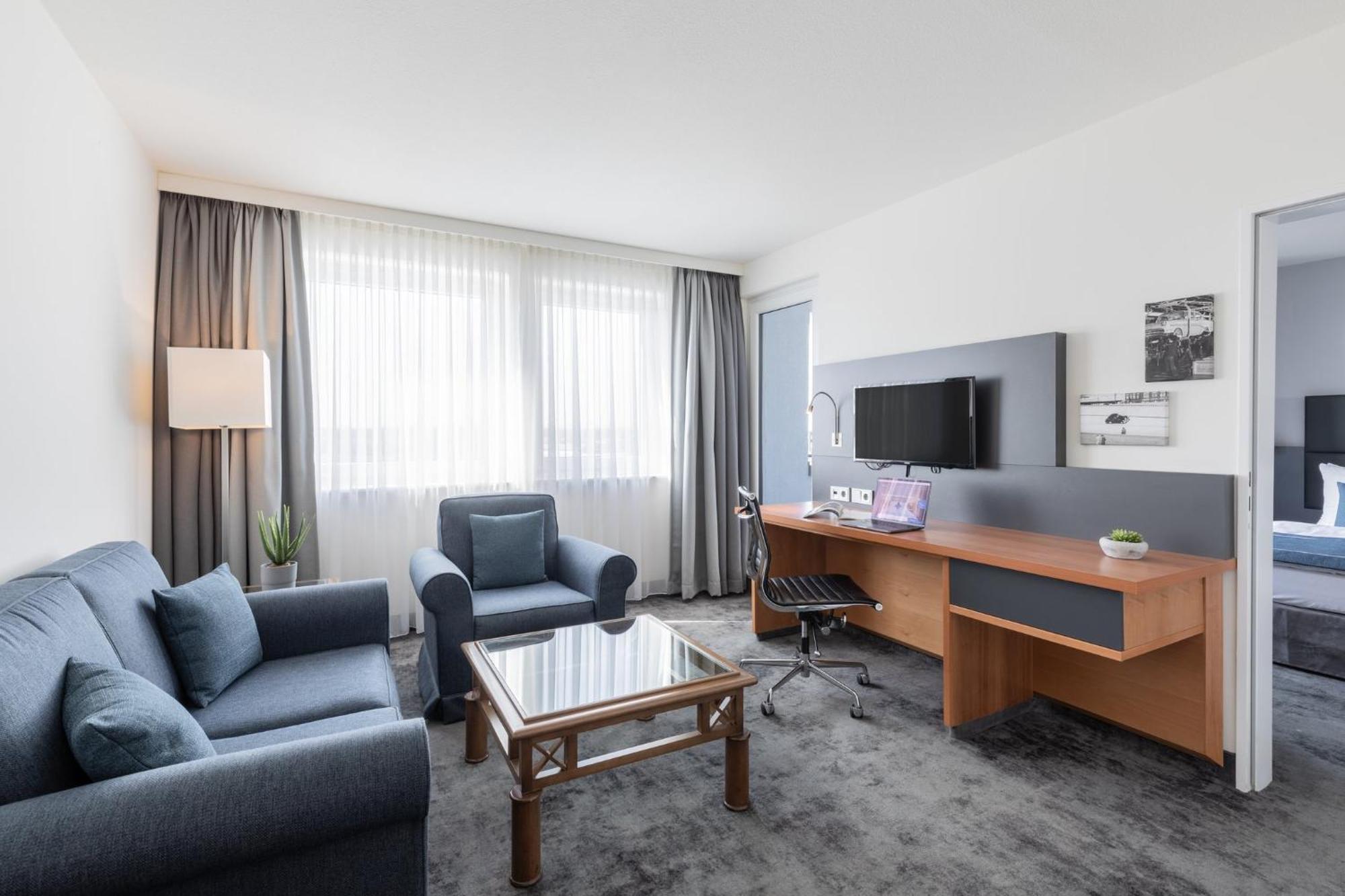 Garner Hotel Ruesselsheim By Ihg Esterno foto